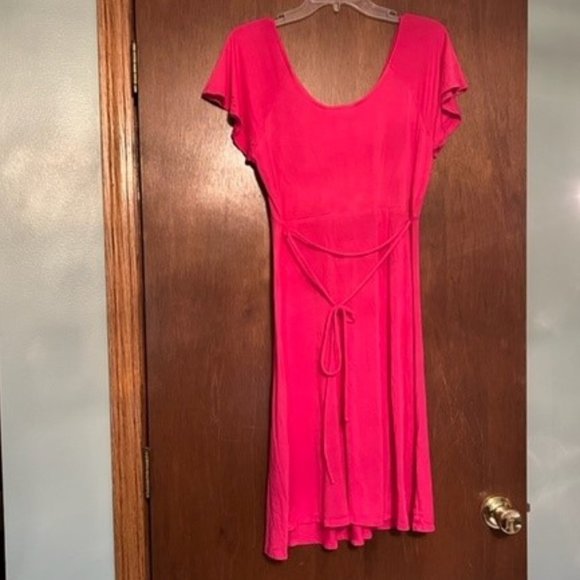 Motherhood Maternity Hot Pink Dress size medium - Picture 2 of 2